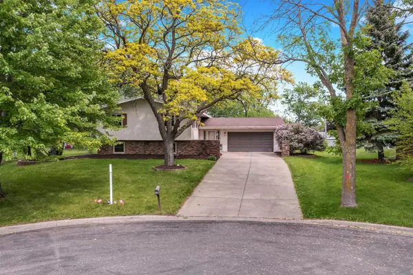 Bloomington, MN 55437,10428 Morris CIR