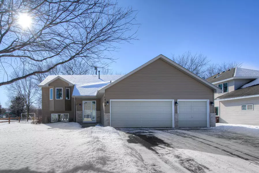 1359 Fox ST, Delano, MN 55328