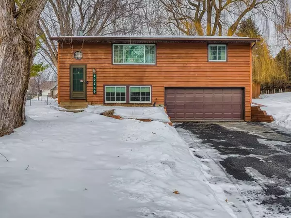 20369 Eaves WAY, Farmington, MN 55024