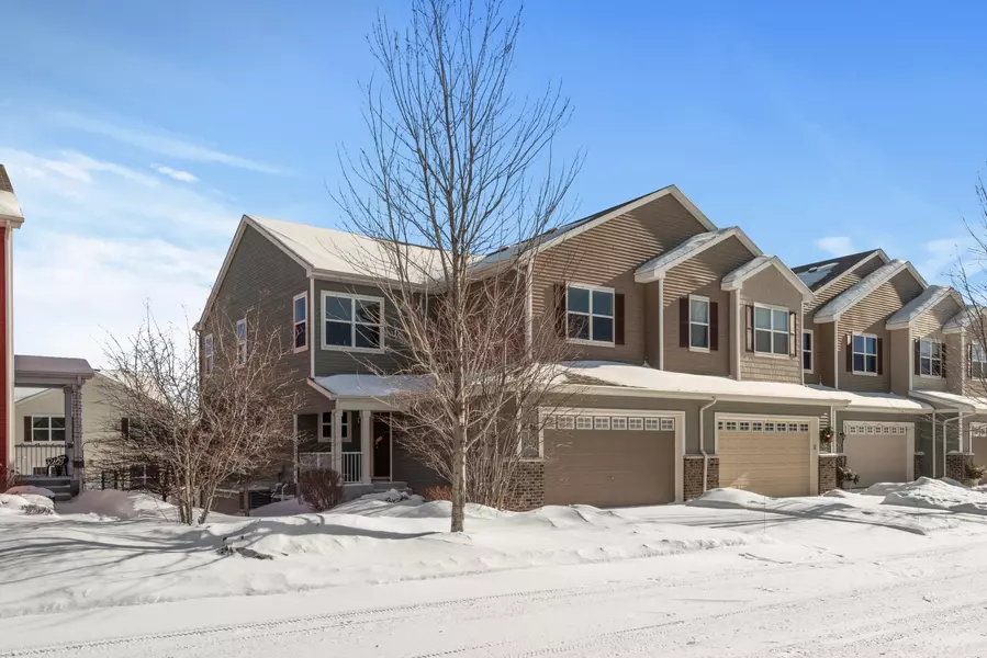 9523 Declaration DR, Chanhassen, MN 55317