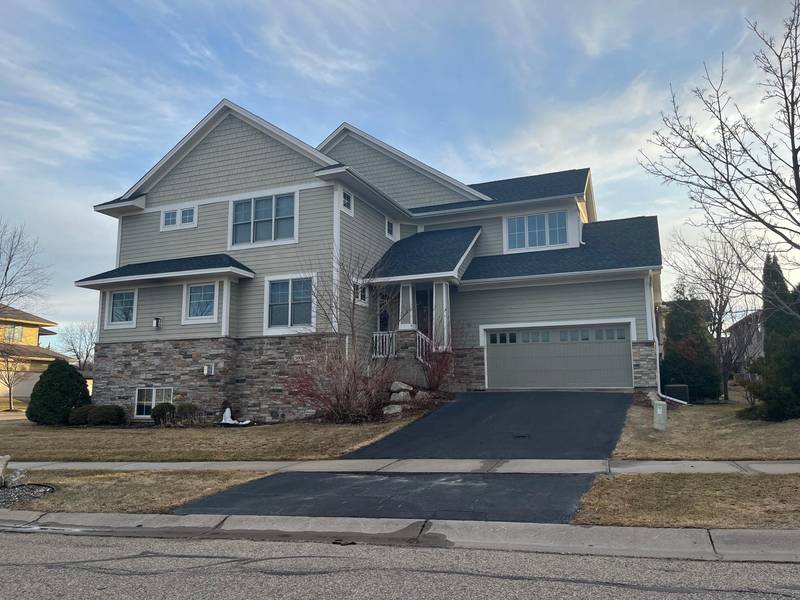 5005 Terraceview LN N, Plymouth, MN 55446