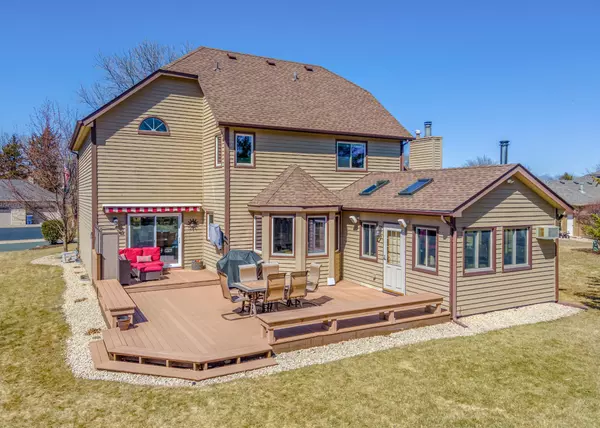 Maple Grove, MN 55311,15515 Shadow Creek RD