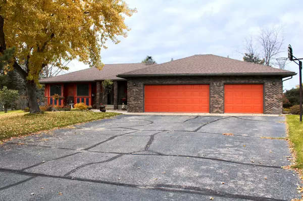 2235 Windsor RD, Saint Cloud, MN 56301