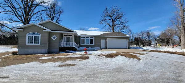 20708 Highway 15 N, Hutchinson, MN 55350