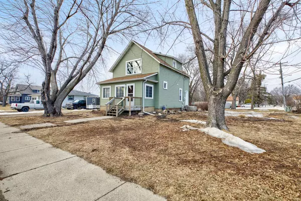 Medford, MN 55049,209 Central AVE E