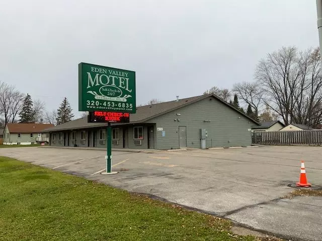 Eden Valley, MN 55329,315 Meeker AVE E