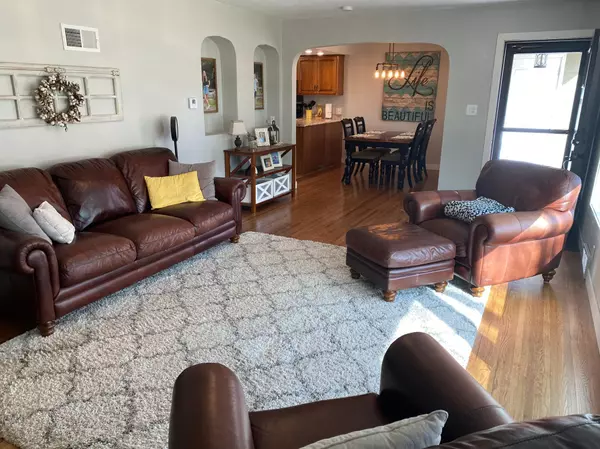 Luverne, MN 56156,412 W Bishop ST