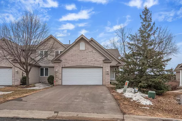 11983 Tiffany LN, Eden Prairie, MN 55344