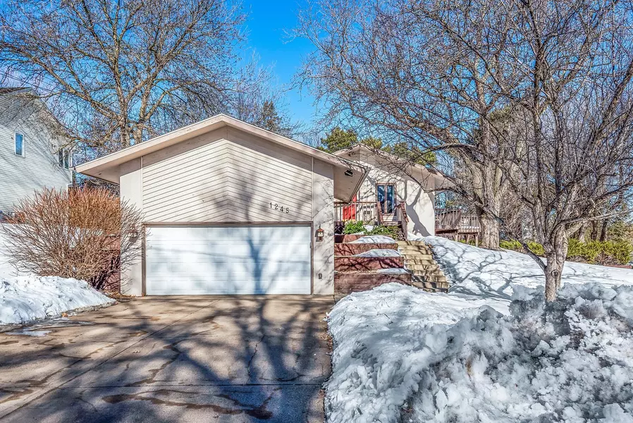 1245 S Birch Lake BLVD, White Bear Lake, MN 55110