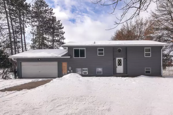 N7421 540th ST, Menomonie, WI 54751