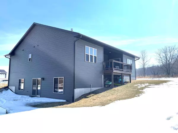 Menomonie, WI 54751,N5139 557th ST