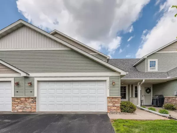 Mahtomedi, MN 55115,1333 Echo Lake CT