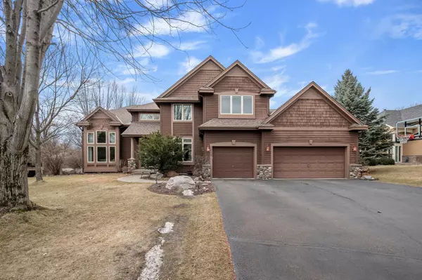 Chanhassen, MN 55317,7266 Fawn Hill RD