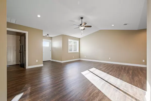 North Branch, MN 55056,38798 Maple CT