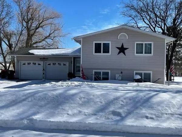 204 3rd AVE SE, Bertha, MN 56437