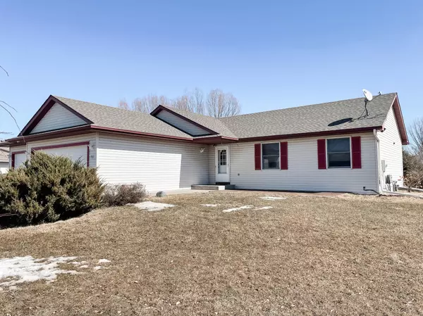 Roberts, WI 54023,702 Lacie D LN