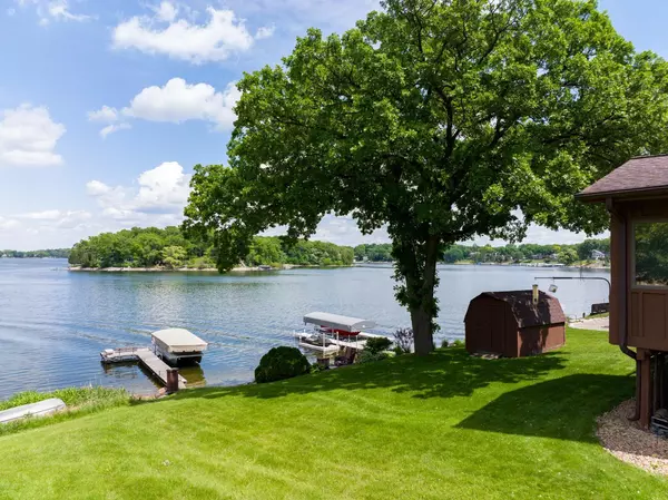 Prior Lake, MN 55372,3124 Butternut CIR NW