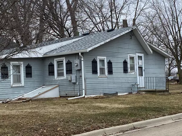 Albert Lea, MN 56007,826 Lincoln AVE