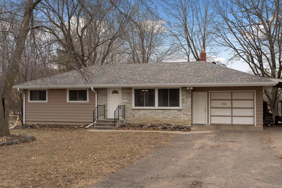 Lino Lakes, MN 55014,781 Main ST