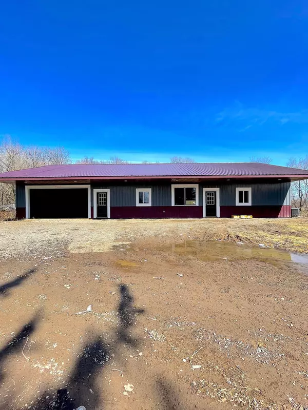 Milaca, MN 56353,14208 90th AVE