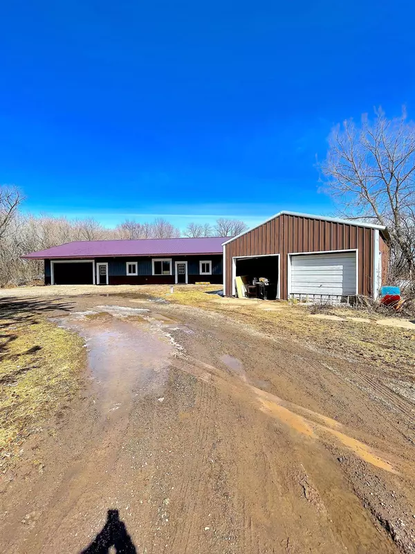 Milaca, MN 56353,14208 90th AVE