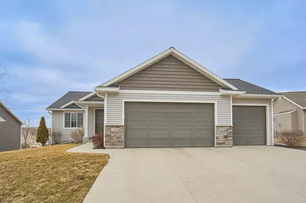 Rochester, MN 55904,281 Forest Knoll PL SE