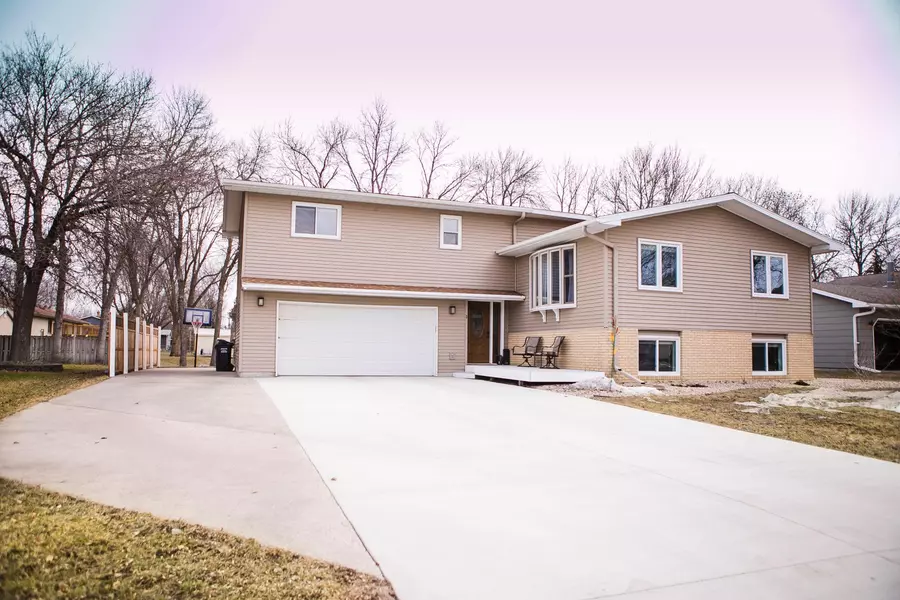 3 Westview DR, Morris, MN 56267