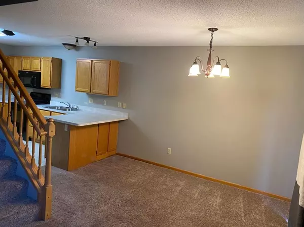 Woodbury, MN 55125,9355 Turnberry Alcove