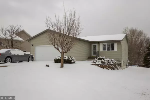 1410 S Mabelle AVE, Fergus Falls, MN 56537