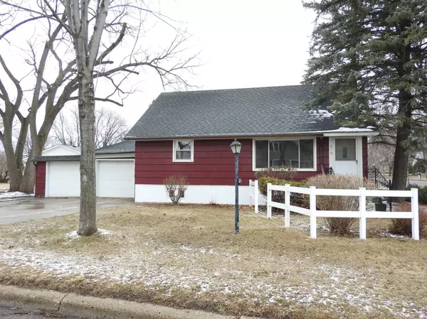 Winsted, MN 55395,210 Sherman AVE W