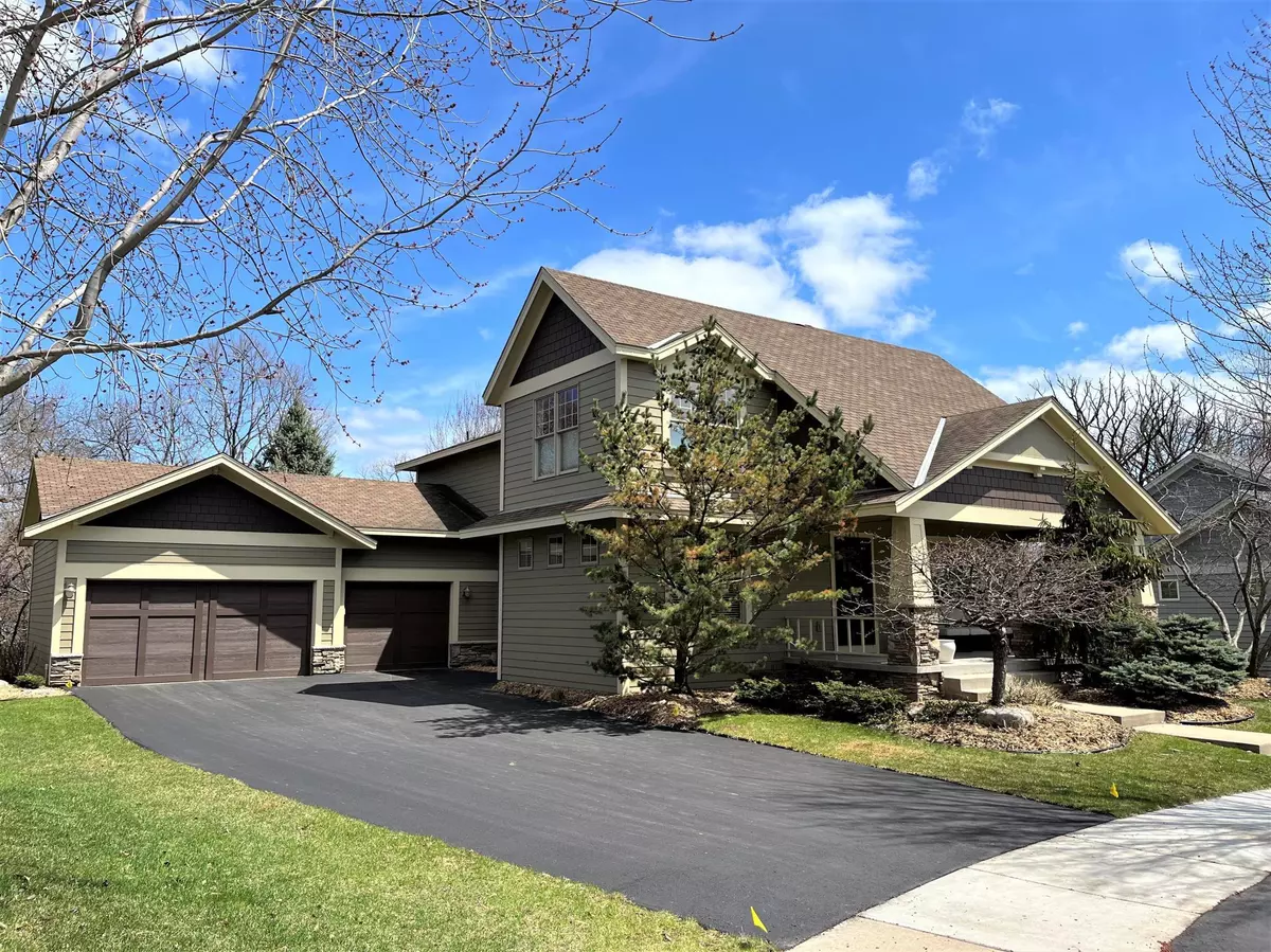 Rosemount, MN 55068,3433 Couchtown PATH