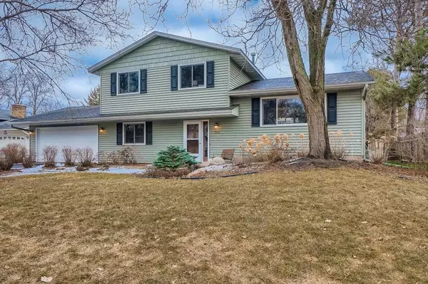 7519 McKinley, Fridley, MN 55432