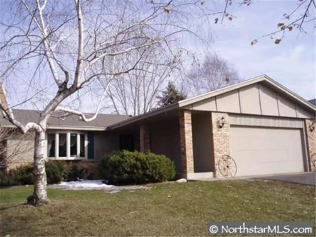 Apple Valley, MN 55124,14724 Easter AVE