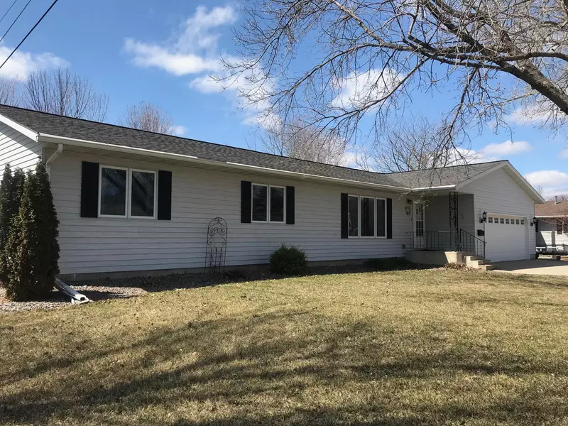840 10th ST, Granite Falls, MN 56241