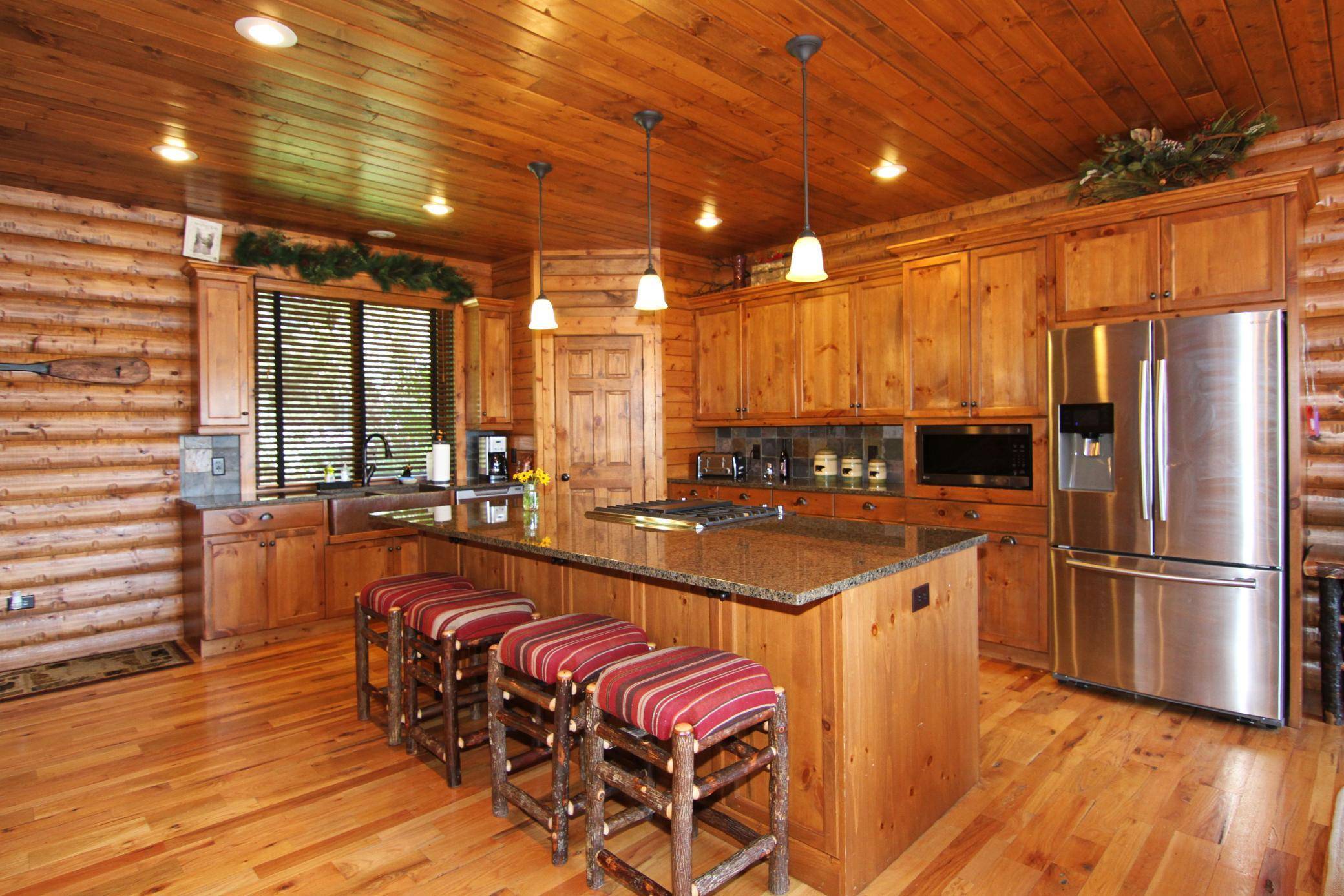 Pequot Lakes, MN 56472,10363 E Cree Bay Cir