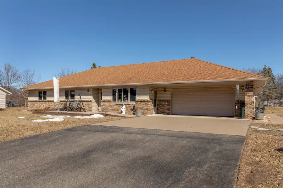 2417 Crestview LN, Brainerd, MN 56401