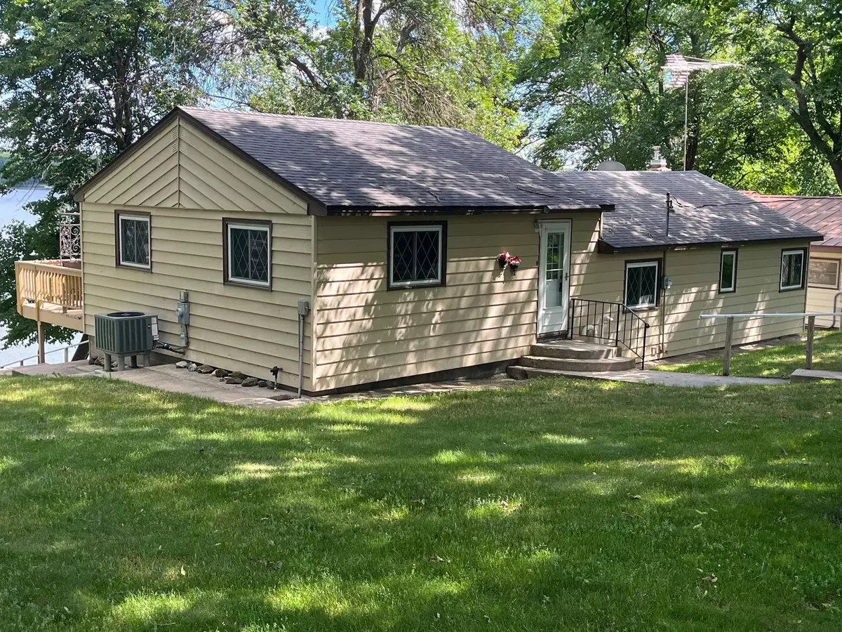 Paynesville, MN 56362,16946 Patricia ST