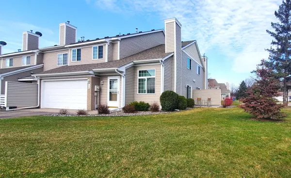 5995 Wedgewood LN N #78, Plymouth, MN 55446