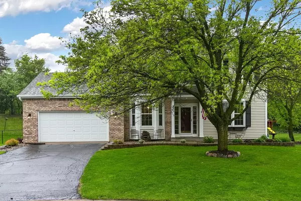 Eden Prairie, MN 55347,9100 Waverly CT