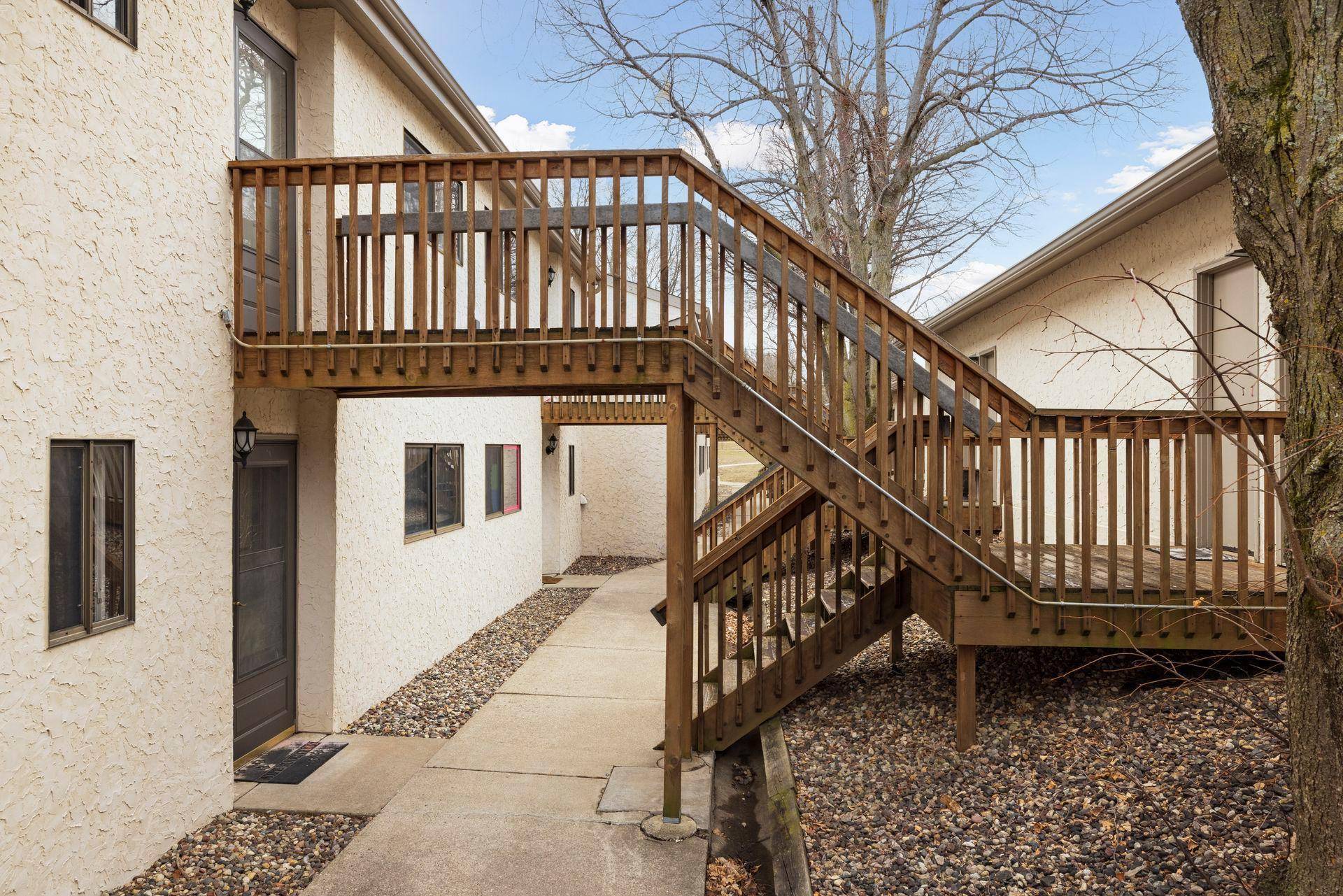Chaska, MN 55318,1573 Millpond CT