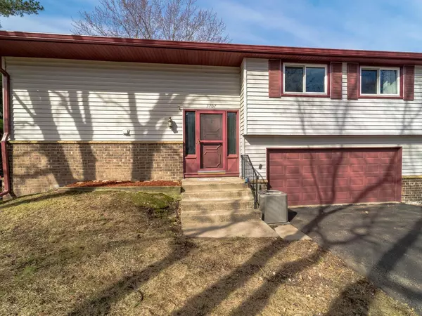 Oakdale, MN 55128,3707 Granada CT N