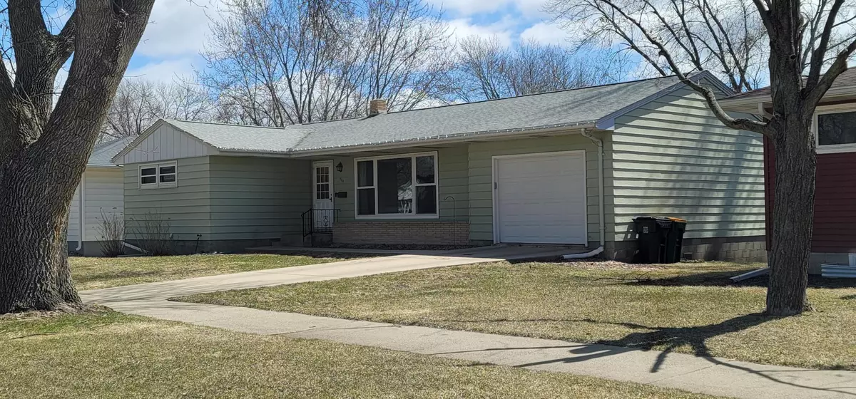 Marshall, MN 56258,704 N 4th ST