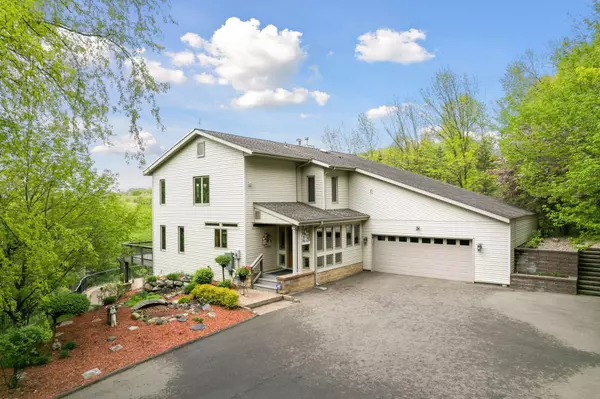 Woodbury, MN 55129,6332 Crackleberry TRL