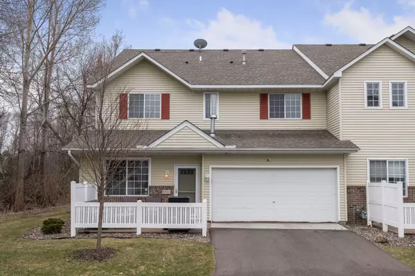 8926 Olive LN N, Maple Grove, MN 55311