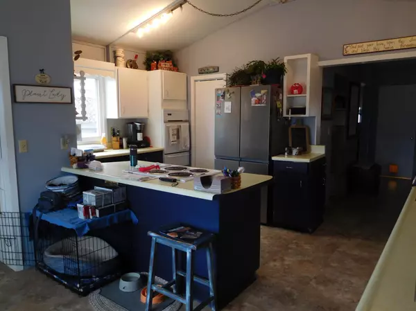 Elbow Lake, MN 56531,411 7th Ave SE