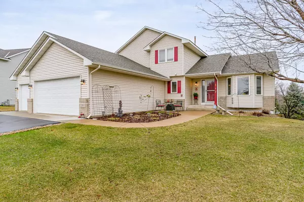 Rosemount, MN 55068,3911 Cardinal CT