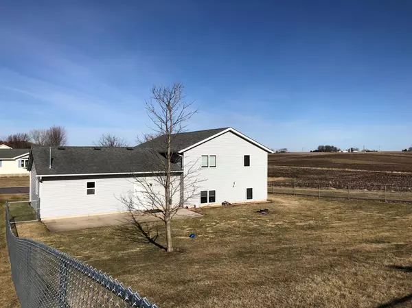 Plainview, MN 55964,715 6th ST NW