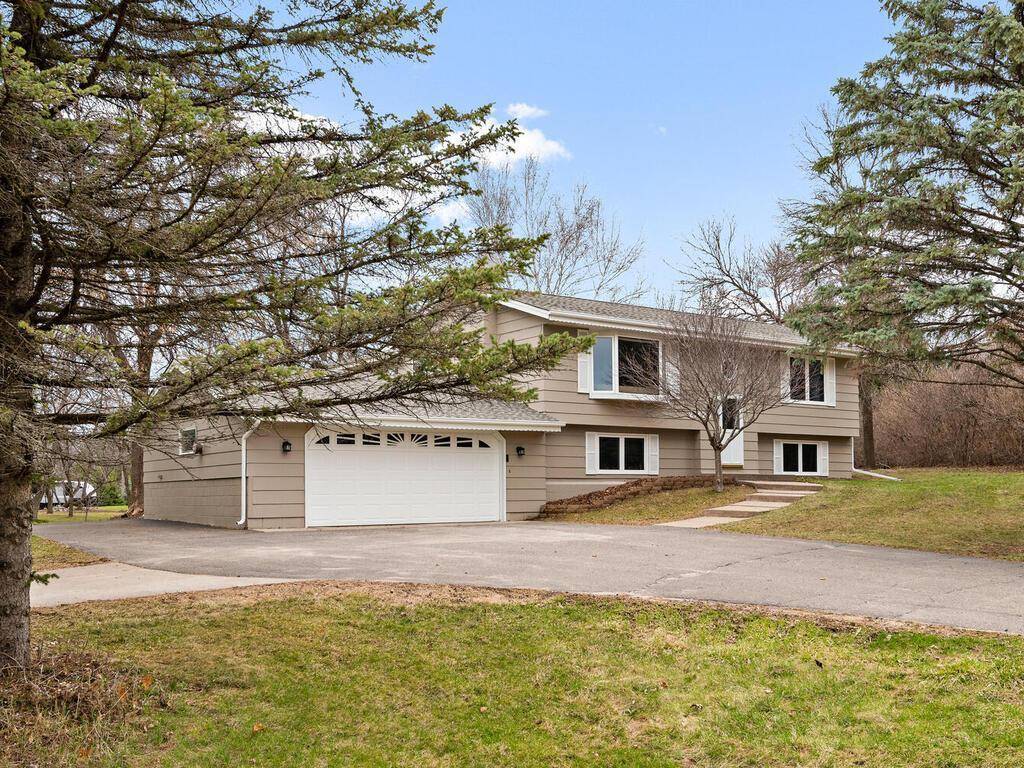 21420 Circle LN, Corcoran, MN 55340