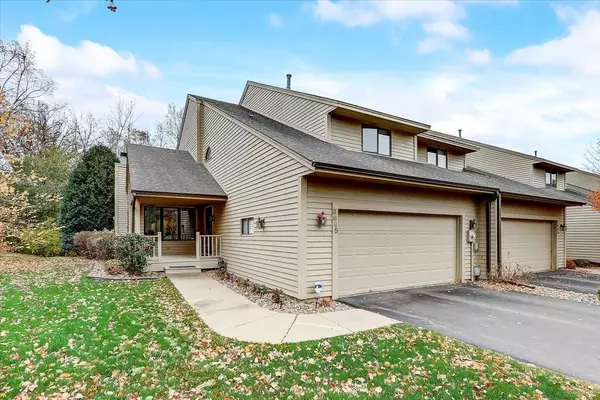 3695 Widgeon WAY, Eagan, MN 55123