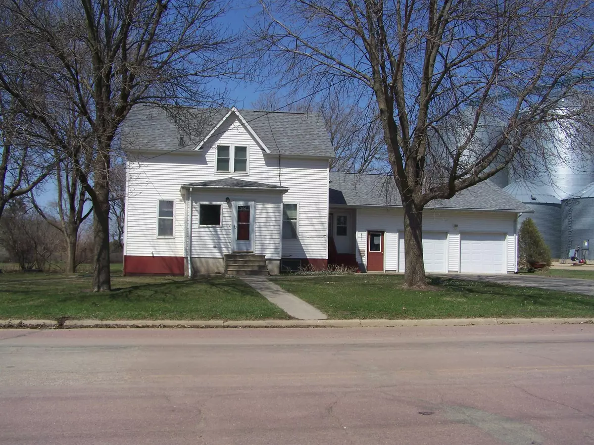 Wabasso, MN 56293,2011 W Main ST